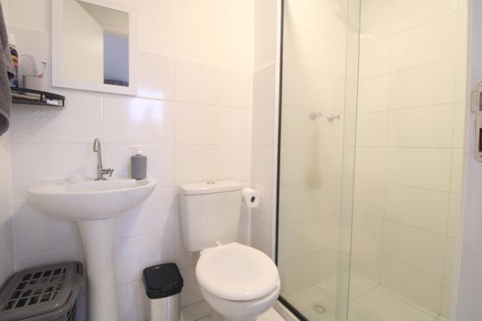 Banheiro de apartamento à venda com 2 quartos, 36m² em Pedreira, São Paulo