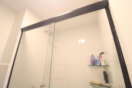 Banheiro de apartamento à venda com 2 quartos, 36m² em Pedreira, São Paulo