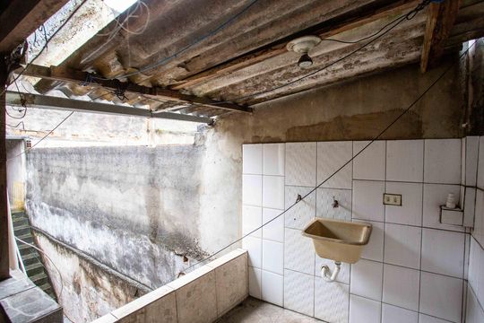 Área de Serviço Casa 2 de casa à venda com 4 quartos, 110m² em Casa Grande, Diadema