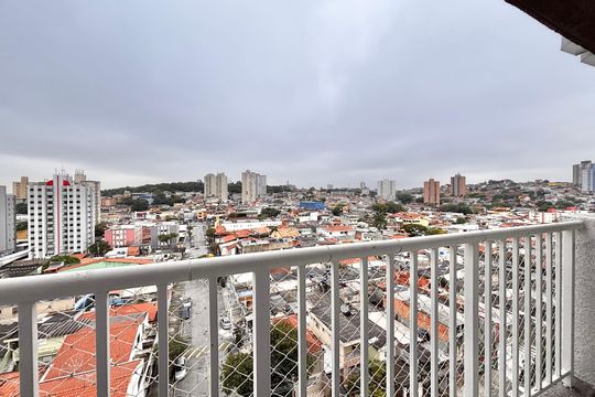 Varanda de apartamento para alugar com 2 quartos, 47m² em Quitaúna, Osasco