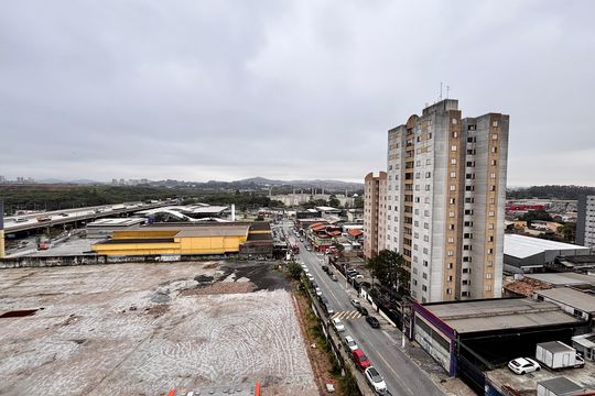 Vista quarto 1 de apartamento para alugar com 2 quartos, 47m² em Quitaúna, Osasco