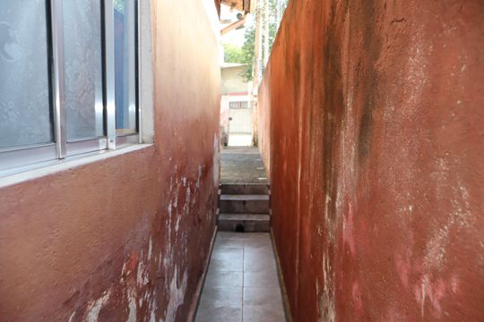 Garagem de casa à venda com 3 quartos, 155m² em Vila California, São Paulo
