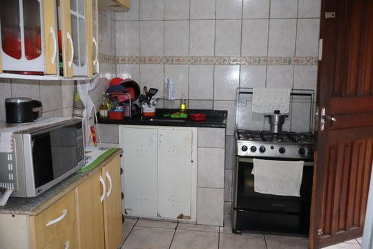 Cozinha de casa à venda com 3 quartos, 155m² em Vila California, São Paulo