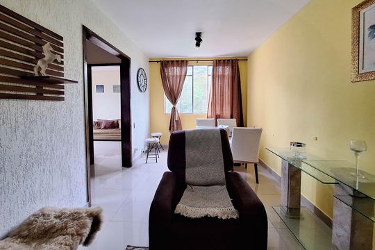 Sala de apartamento para alugar com 2 quartos, 54m² em Engenhoca, Niterói