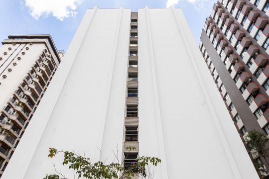 Fachada de apartamento para alugar com 1 quarto, 28m² em Jardim Paulista, São Paulo