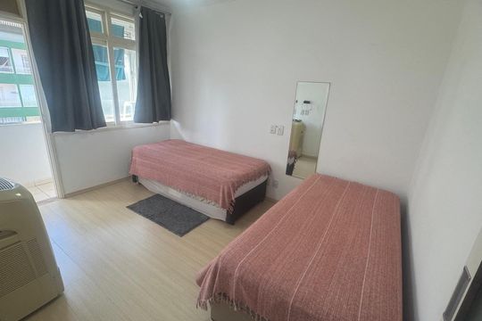 Quarto de apartamento para alugar com 1 quarto, 45m² em Embaré, Santos