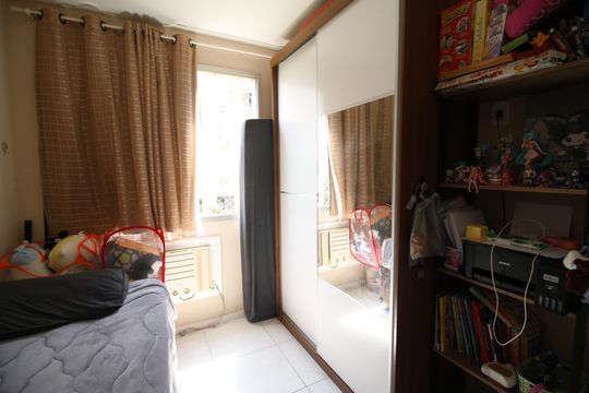 Quarto 2 de apartamento à venda com 2 quartos, 62m² em Taquara, Rio de Janeiro