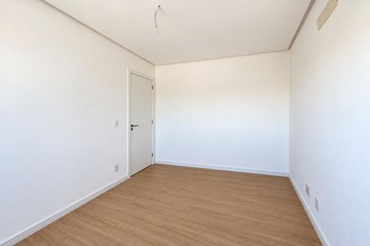 Quarto de apartamento para alugar com 2 quartos, 78m² em Petrópolis, Porto Alegre
