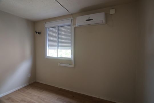 Quarto 2 de apartamento à venda com 2 quartos, 50m² em Bairro Fátima, Canoas