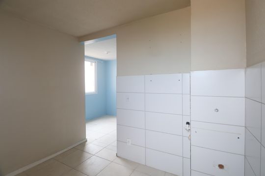 Cozinha e Área de Serviço de apartamento à venda com 2 quartos, 50m² em Bairro Fátima, Canoas
