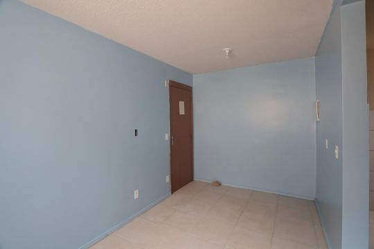 Sala de apartamento à venda com 2 quartos, 50m² em Bairro Fátima, Canoas