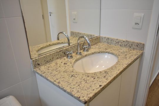 Banheiro de apartamento à venda com 2 quartos, 70m² em Vila da Saúde, São Paulo