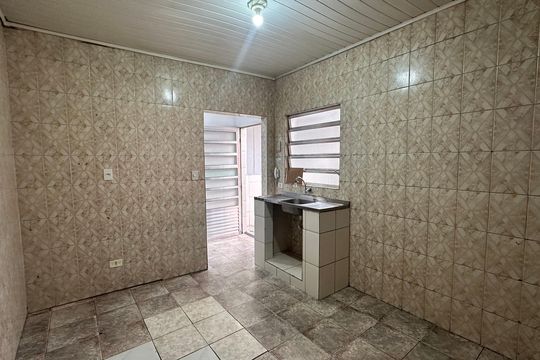 Casa para alugar com 1 quarto, 90m² em Jardim Souza, São Paulo