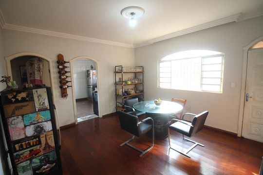 Copa de casa à venda com 3 quartos, 270m² em Inconfidentes, Contagem