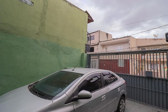 Área externa de casa à venda com 4 quartos, 180m² em Jardim Vila Formosa, São Paulo