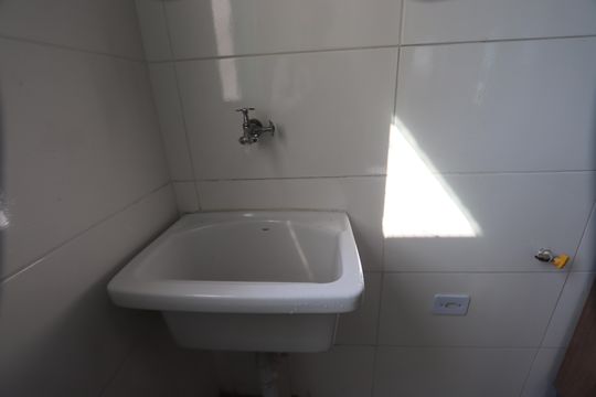 Área de serviço de apartamento para alugar com 2 quartos, 42m² em Vila Formosa, São Paulo