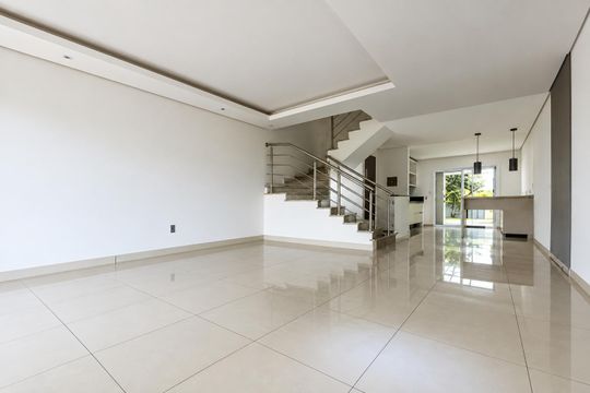 Sala de casa à venda com 3 quartos, 181m² em Costa E Silva, Porto Alegre