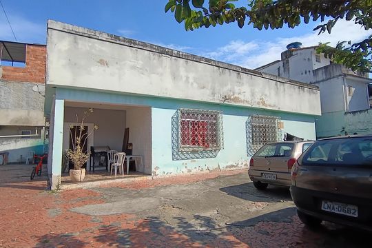 Casa à venda com 3 quartos, 390m² em Curicica, Rio de Janeiro