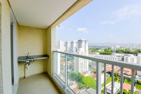 Varanda  de apartamento à venda com 2 quartos, 55m² em Vila Galvão, Guarulhos