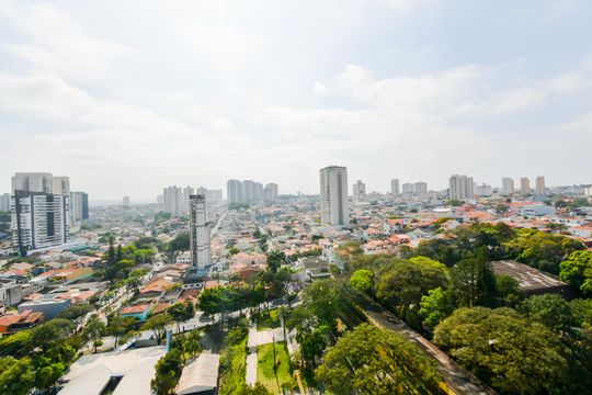Vista Quarto 1  de apartamento à venda com 2 quartos, 55m² em Vila Galvão, Guarulhos