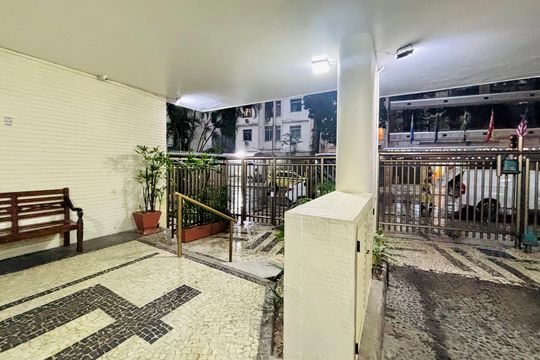 Apartamento para alugar com 3 quartos, 110m² em Copacabana, Rio de Janeiro