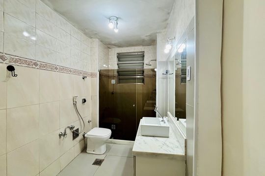 Apartamento para alugar com 3 quartos, 110m² em Copacabana, Rio de Janeiro