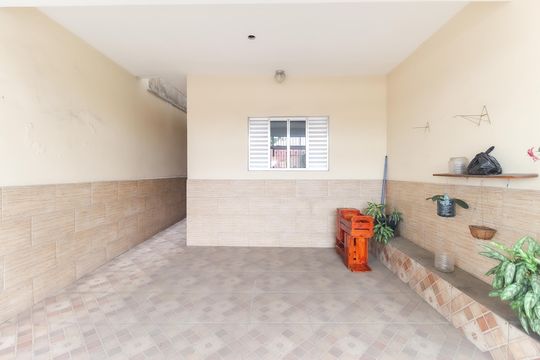 Garagem de casa para alugar com 2 quartos, 100m² em Vila Verde, São Paulo