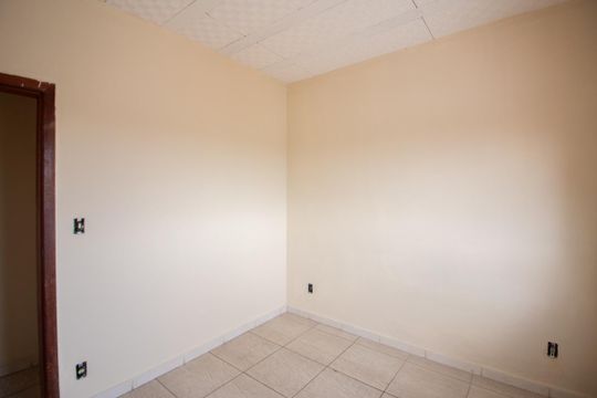 Quarto 1 de casa para alugar com 2 quartos, 60m² em Novo Progresso, Contagem