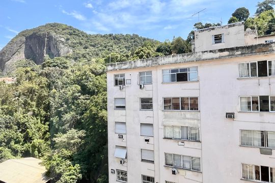 Vista do Quarto de apartamento para alugar com 1 quarto, 42m² em Copacabana, Rio de Janeiro