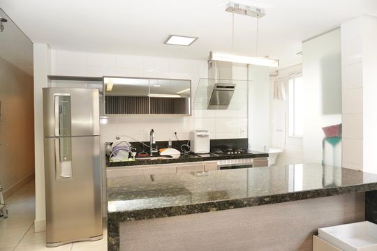 Cozinha e Área de Serviço de apartamento para alugar com 2 quartos, 72m² em Cruzeiro, Belo Horizonte