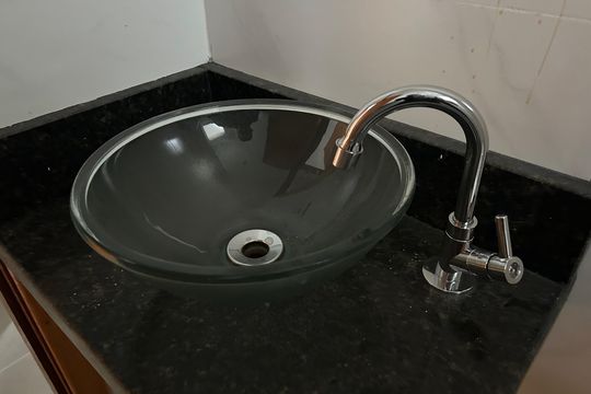 Banheiro de apartamento à venda com 2 quartos, 34m² em Alto da Mooca, São Paulo