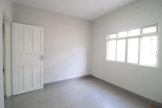 Quarto 2 de casa para alugar com 3 quartos, 120m² em Tabajaras, Uberlândia