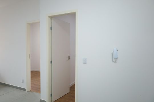 Cozinha de apartamento para alugar com 2 quartos, 40m² em Vila Carmosina, São Paulo