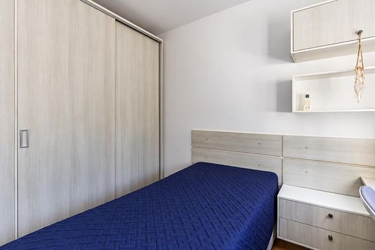 Quarto de apartamento para alugar com 2 quartos, 72m² em Independência, Porto Alegre