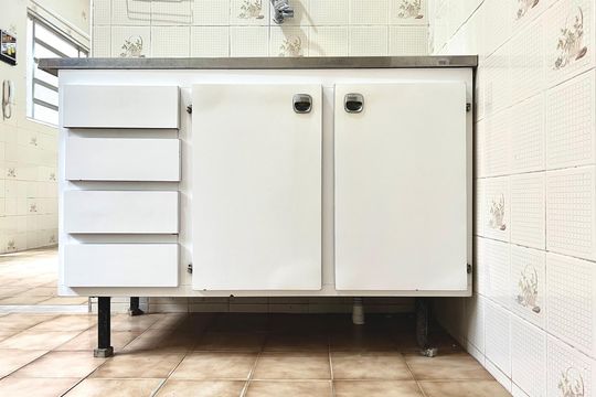 Cozinha - Armários de casa para alugar com 2 quartos, 102m² em São Mateus, Juiz de Fora