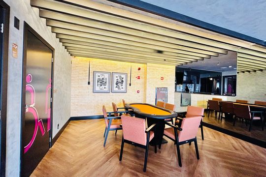 Sala de Jogos de kitnet/studio à venda com 1 quarto, 26m² em Melville Empresarial Ii, Barueri