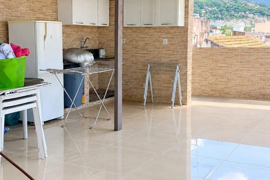 Área externa de apartamento para alugar com 3 quartos, 95m² em Sampaio, Rio de Janeiro