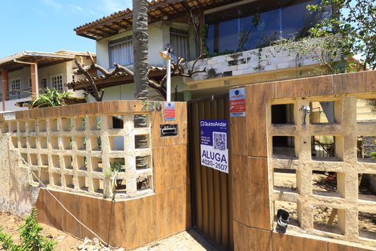 Fachada de casa para alugar com 2 quartos, 80m² em Stella Maris, Salvador