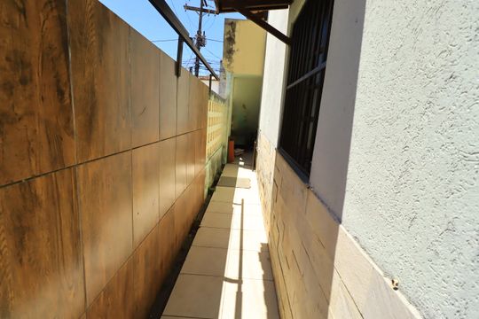 Área externa de casa para alugar com 2 quartos, 80m² em Stella Maris, Salvador