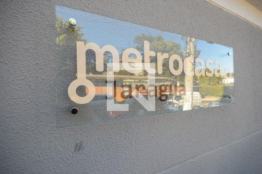 Fachada de kitnet/studio para alugar com 1 quarto, 17m² em Jardim Jaragua (sao Domingos), São Paulo