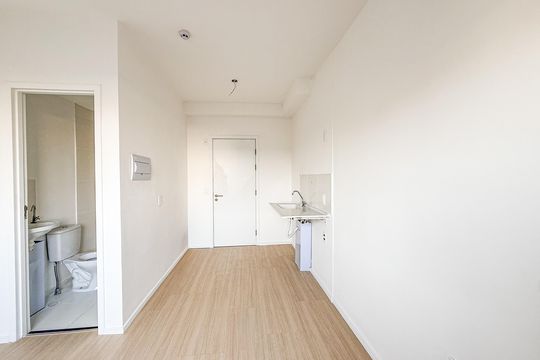 Studio de kitnet/studio para alugar com 1 quarto, 17m² em Jardim Jaragua (sao Domingos), São Paulo
