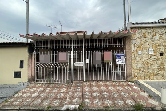 Fachada+Placa de casa à venda com 2 quartos, 160m² em Vila Sao Geraldo, São Paulo