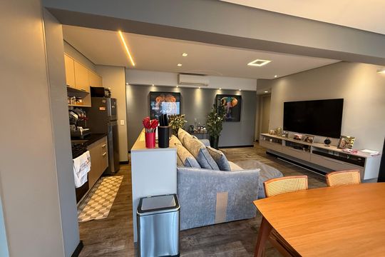 Sala de apartamento à venda com 3 quartos, 81m² em Vila Olímpia, São Paulo