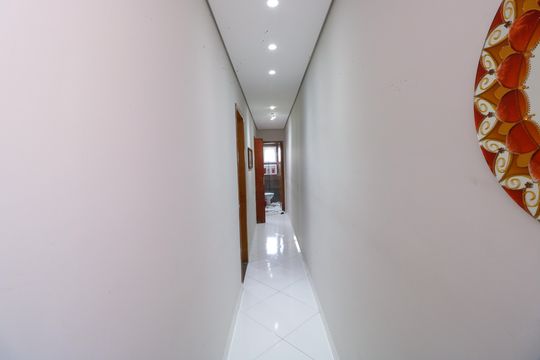 Corredor de apartamento à venda com 2 quartos, 102m² em Vila Luzita, Santo André