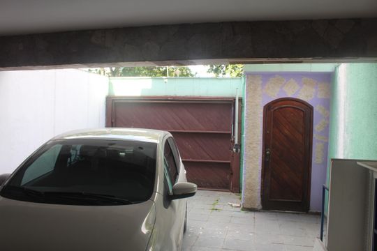 Garagem de casa para alugar com 3 quartos, 180m² em Santa Paula, São Caetano do Sul