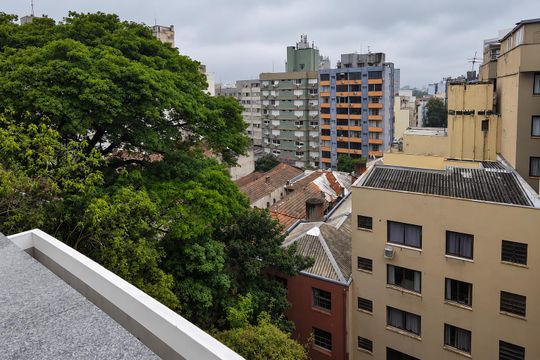 Vista Sala de apartamento para alugar com 2 quartos, 42m² em Centro Histórico, Porto Alegre