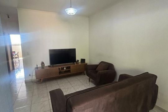 Sala de casa à venda com 4 quartos, 208m² em Vila Castelo Branco, Campinas