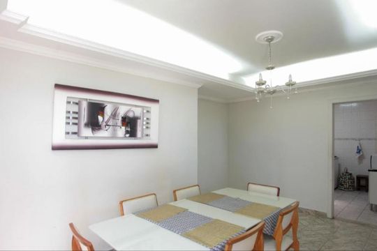 Sala de casa à venda com 4 quartos, 360m² em Centro, Contagem