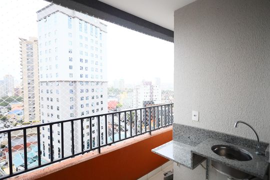 Varanda de apartamento para alugar com 2 quartos, 55m² em Centro, Osasco