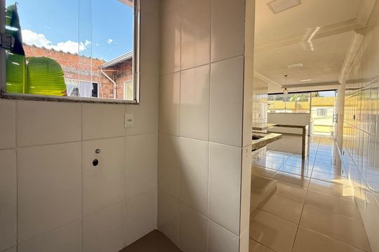 Área de serviço de casa para alugar com 2 quartos, 80m² em Vila Cloris, Belo Horizonte